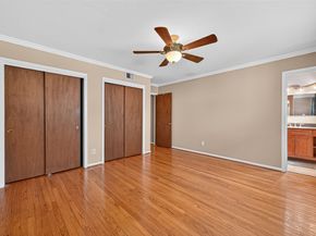 1822 Tattenhall Drive, Houston TX 77008