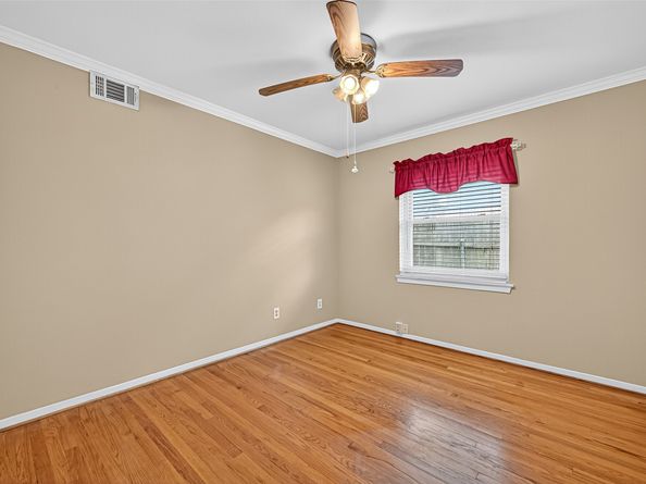 1822 Tattenhall Drive, Houston TX 77008