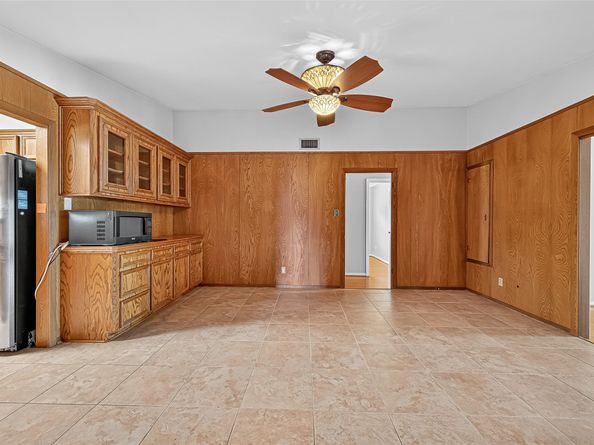 1822 Tattenhall Drive, Houston TX 77008
