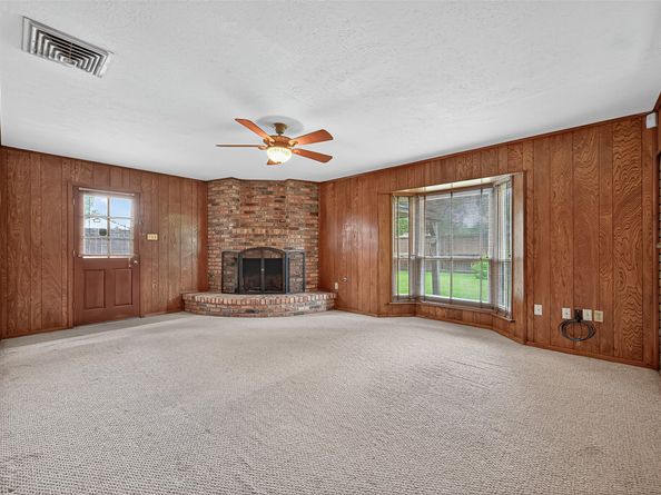 1822 Tattenhall Drive, Houston TX 77008