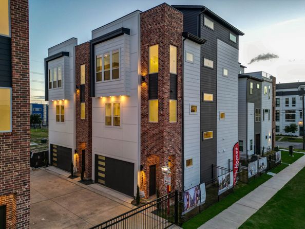 3008 Lamar Street, Houston TX 77003