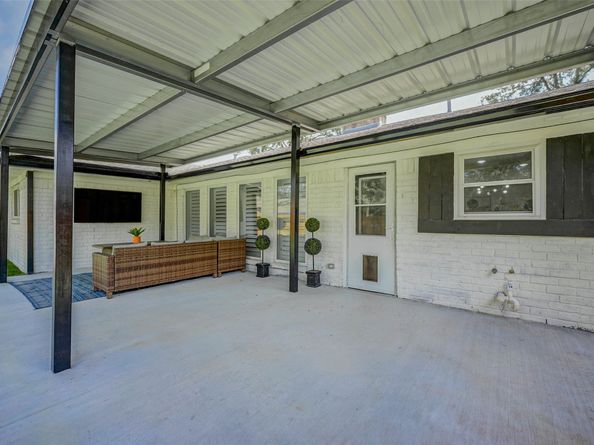 1303 Carriage Drive, Richmond TX 77406