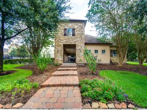 9147 Lago Crest Drive, Houston TX 77054