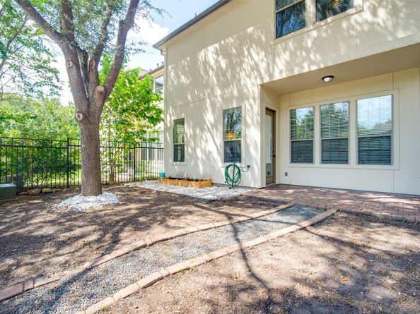 9147 Lago Crest Drive, Houston TX 77054