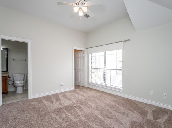 9147 Lago Crest Drive, Houston TX 77054