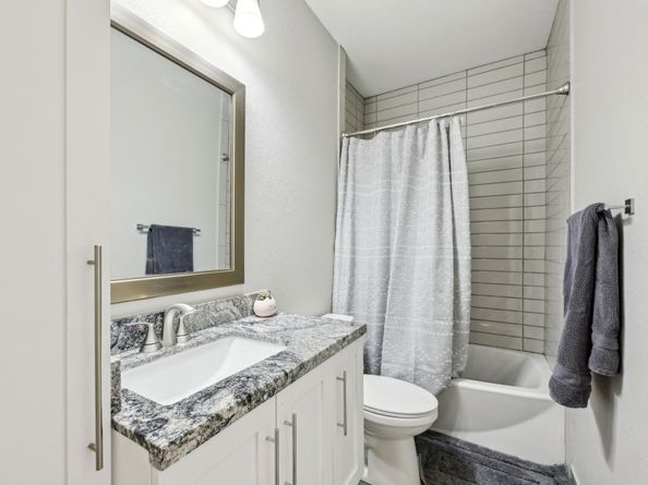 7015 Roswell Street, Houston TX 77022