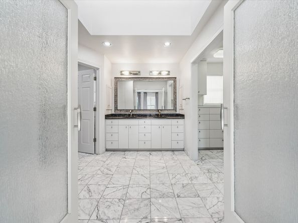 1815 Potomac Drive C, Houston TX 77057