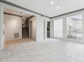 1815 Potomac Drive C, Houston TX 77057