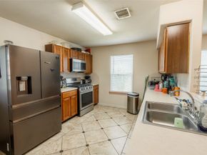 13226 Ridgewood Knoll Lane, Houston TX 77047