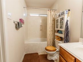 13226 Ridgewood Knoll Lane, Houston TX 77047
