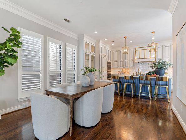 5525 Kiam Street A, Houston TX 77007