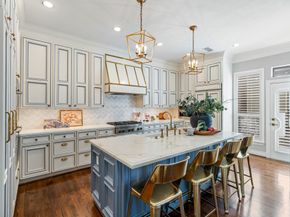 5525 Kiam Street A, Houston TX 77007