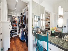 1755 Kipling Street, Houston TX 77098