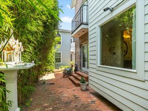 1755 Kipling Street, Houston TX 77098