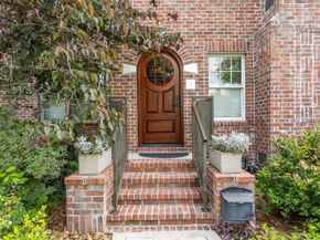 1755 Kipling Street, Houston TX 77098