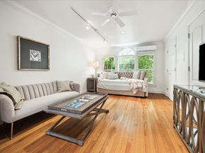1755 Kipling Street, Houston TX 77098