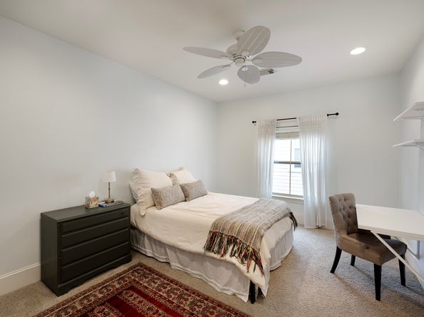 931 W 23rd Street B, Houston TX 77008