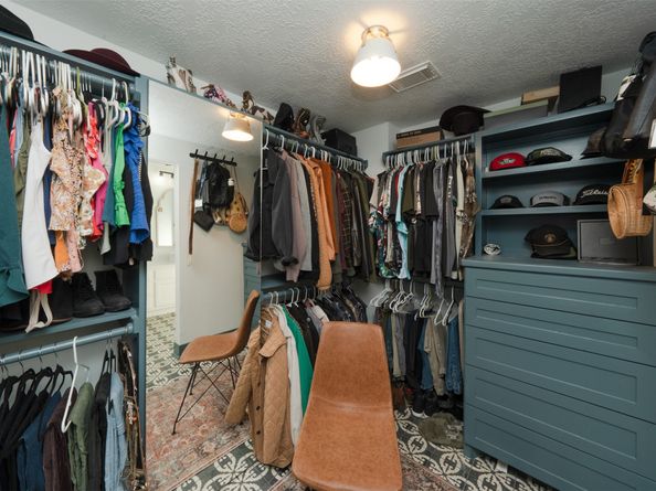 1002 Fairgate Drive, Houston TX 77094