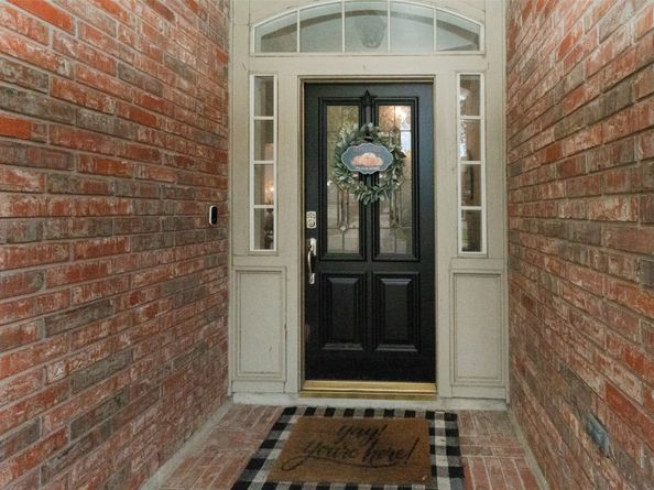 1002 Fairgate Drive, Houston TX 77094