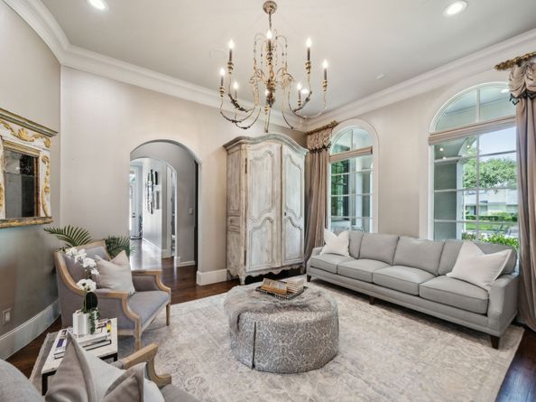 5659 Willers Way, Houston TX 77056