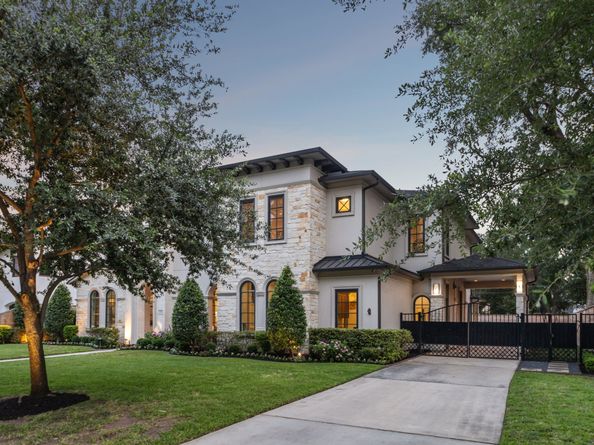 5659 Willers Way, Houston TX 77056