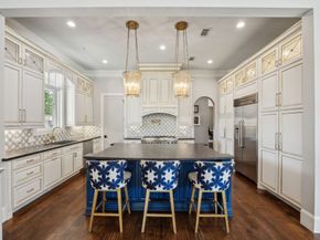 5659 Willers Way, Houston TX 77056