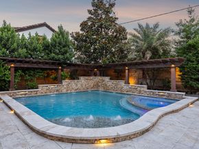 5659 Willers Way, Houston TX 77056