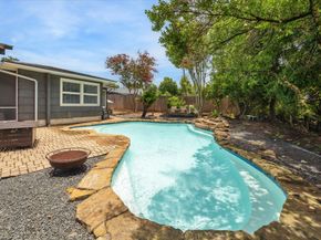 1522 Glen Oaks Street, Houston TX 77008