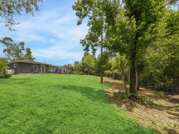 1522 Glen Oaks Street, Houston TX 77008