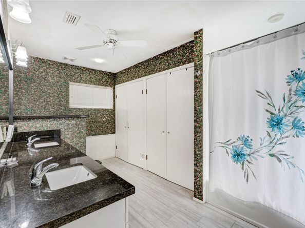 1522 Glen Oaks Street, Houston TX 77008
