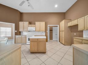 913 Melanie Park, Conroe TX 77304