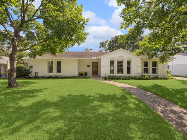 10027 Longmont Drive, Houston TX 77042