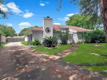 14326 Overbrook Lane