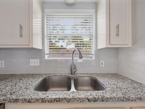 14326 Overbrook Lane, Houston TX 77077