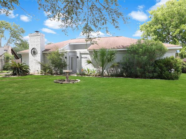 14326 Overbrook Lane, Houston TX 77077
