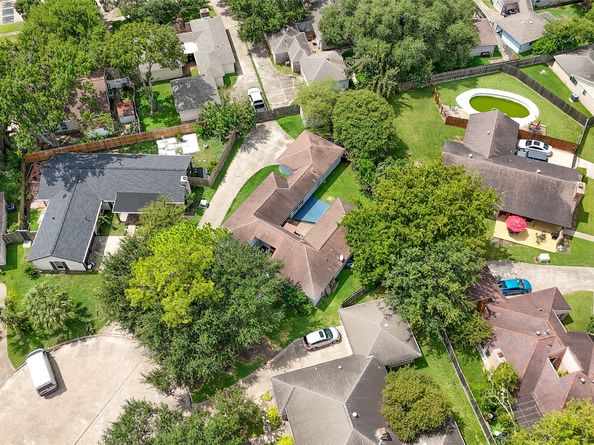 14326 Overbrook Lane, Houston TX 77077