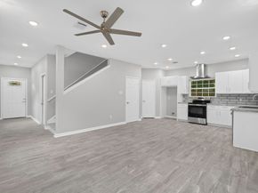 214 Owens Street, Houston TX 77029