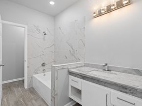 214 Owens Street, Houston TX 77029