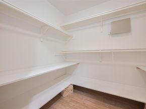 10918 Linden Gate Drive, Houston TX 77075