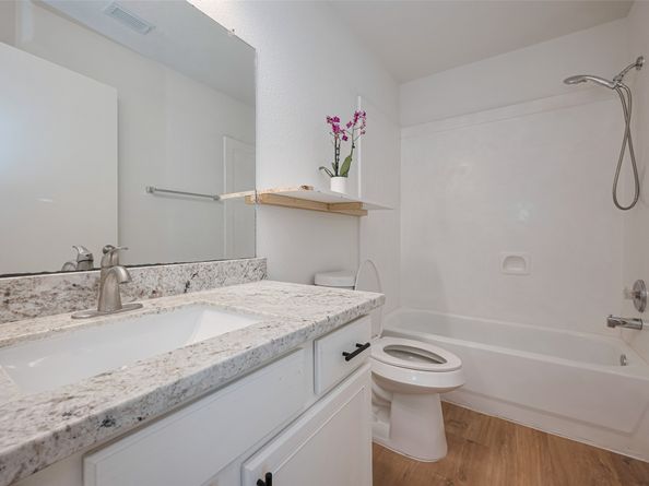 10918 Linden Gate Drive, Houston TX 77075