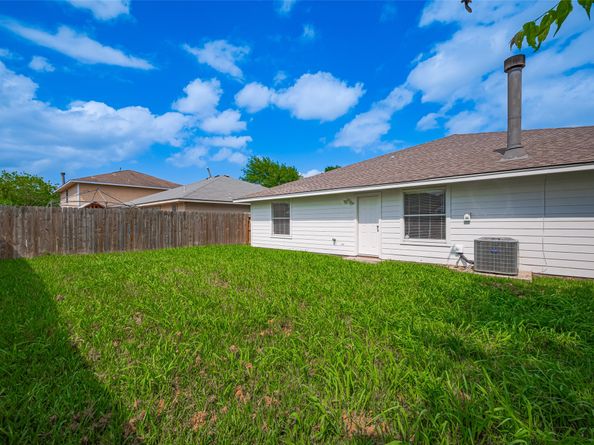 10918 Linden Gate Drive, Houston TX 77075