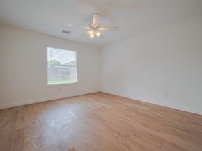 10918 Linden Gate Drive, Houston TX 77075