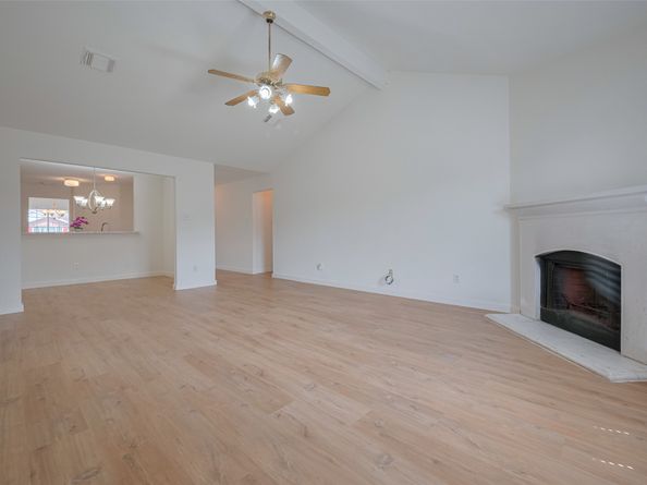 10918 Linden Gate Drive, Houston TX 77075