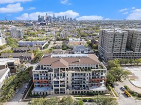 1401 Calumet Street 407, Houston TX 77004