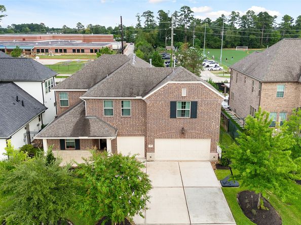 35 Birch Canoe Drive, Tomball TX 77375