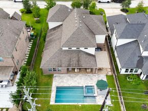 35 Birch Canoe Drive, Tomball TX 77375