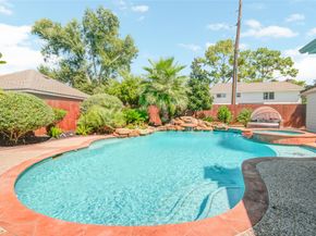 15706 Echo Lodge Drive, Houston TX 77095