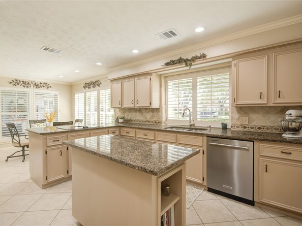 15706 Echo Lodge Drive, Houston TX 77095