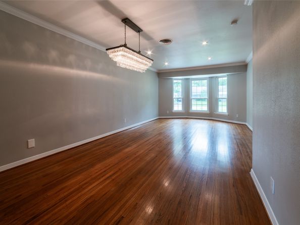 8834 McAvoy Drive, Houston TX 77074
