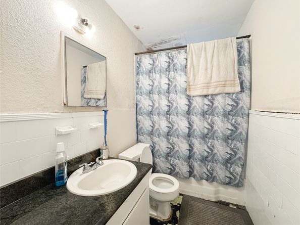 2708 Oakcliff Street, Houston TX 77023